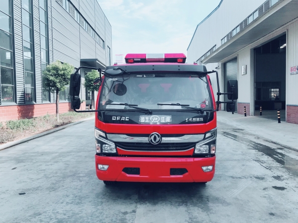 國(guó)六東風(fēng)5噸消防車